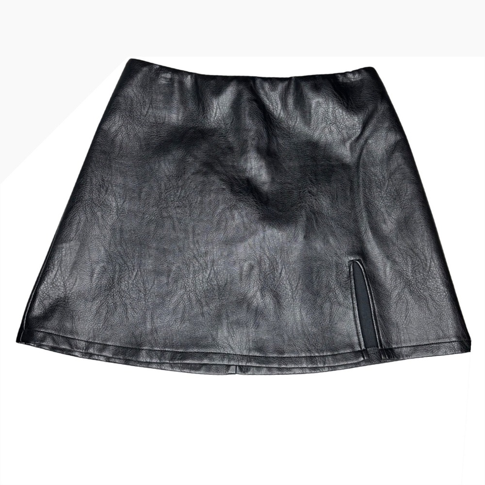 Princess Polly Black Faux Leather‎ Mini Skirt with Slit Size 10